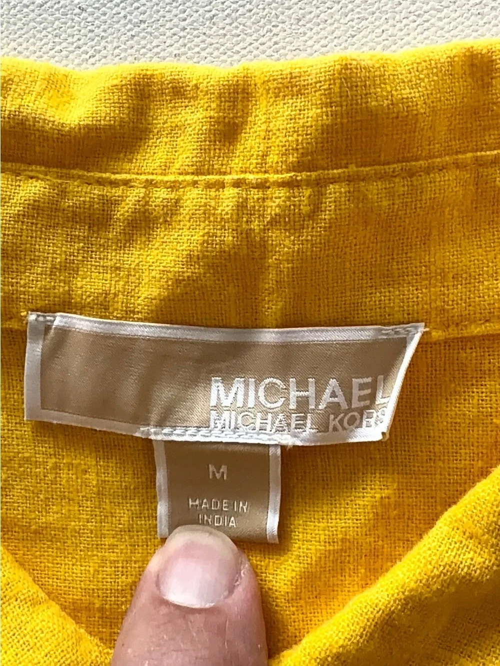 EUC Women's Michael Kors Short Sleeve Linen Blend Blouse Size Medium (D2)